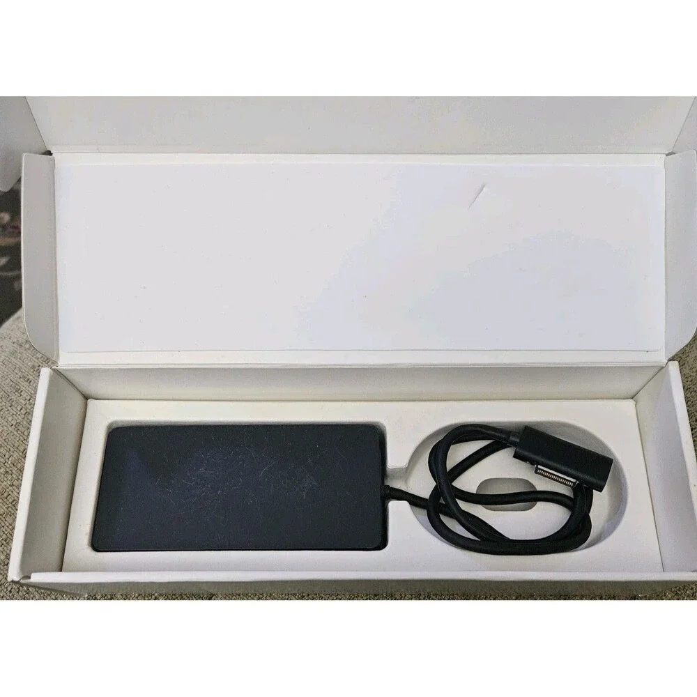 Microsoft 1661 Docking Station for Surface Pro 3 & 4 Model - Black